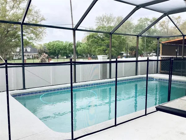 525 RAPID FALLS DR, Brandon, FL 33511