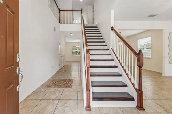 6105 MERRIFIELD DR, Zephyrhills, FL 33541
