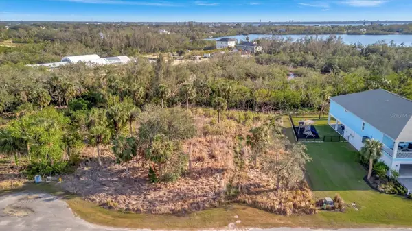 1909 KENNEDY CT, Terra Ceia, FL 34250