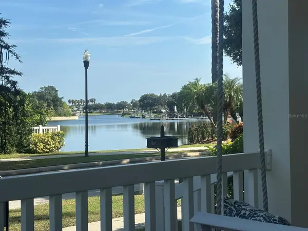 310 MANNS HARBOR DR, Apollo Beach, FL 33572
