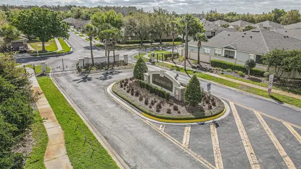 1123 BENSBROOKE DR, Wesley Chapel, FL 33543