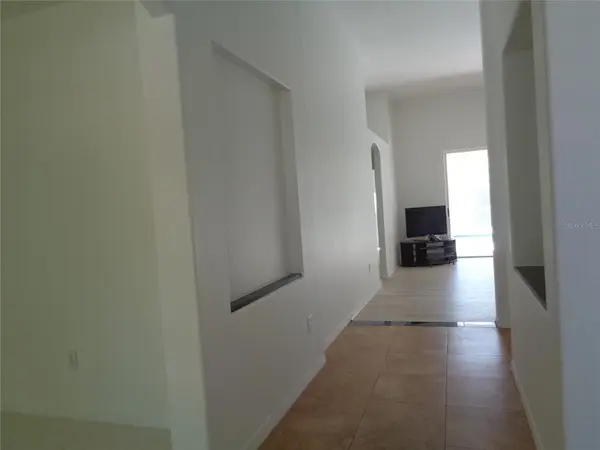 6102 SAVOY CIR, Lutz, FL 33558