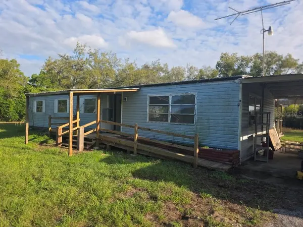37414 NORTHSIDE DR, Zephyrhills, FL 33541