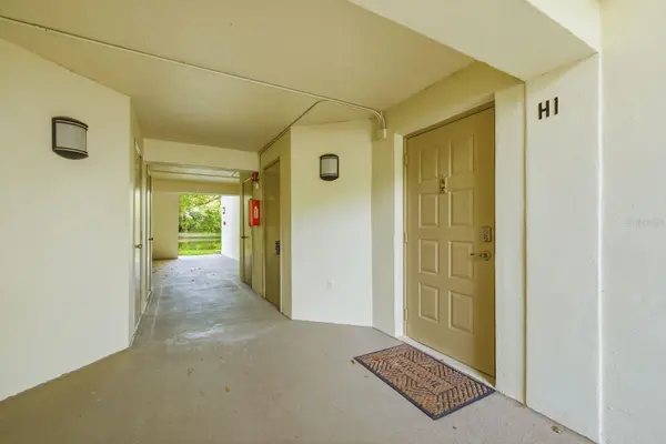 3134 LAKE PINE WAY #H1, Tarpon Springs, FL 34688