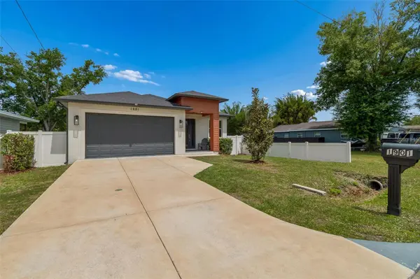 1901 W CLUSTER AVE, Tampa, FL 33604