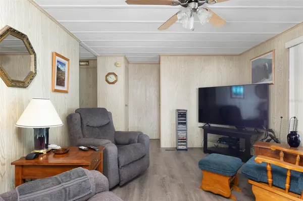 34236 CANAL DR N #236, Pinellas Park, FL 33781