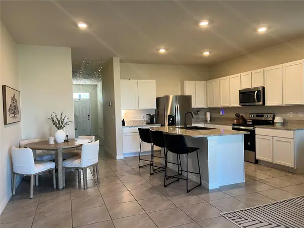 184 MANGROVE SHADE CIR, Apollo Beach, FL 33572