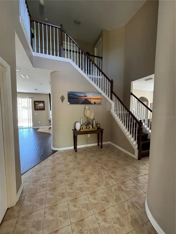 435 STONE BRIAR DR, Ruskin, FL 33570