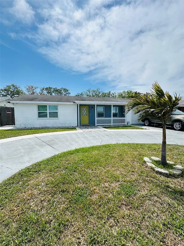 6310 WESTPORT DR, Port Richey, FL 34668