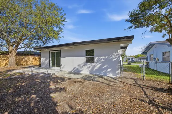 1811 DRIFTWOOD CIR S, Oldsmar, FL 34677
