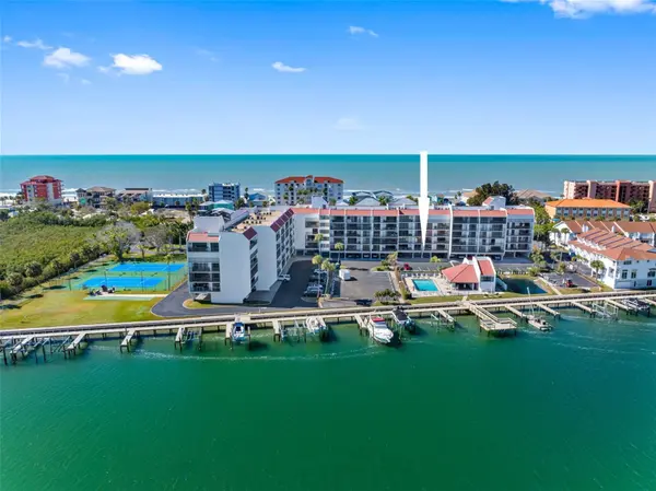 19111 VISTA BAY DR #204, Indian Shores, FL 33785