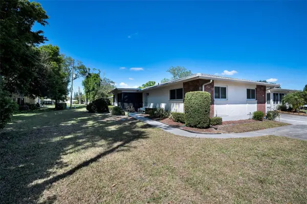 1121 QUEEN ANNE DR #C, Palm Harbor, FL 34684