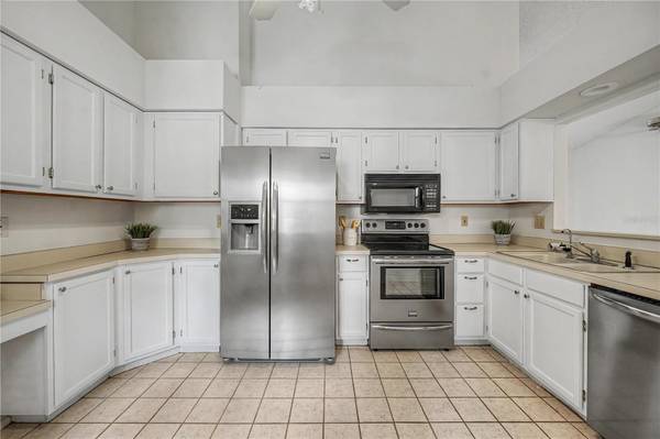 3960 MERMOOR DR, Palm Harbor, FL 34685