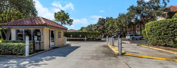 2400 FEATHER SOUND DR #412, Clearwater, FL 33762