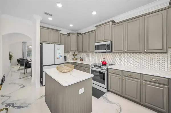 11922 FROST ASTER DR, Riverview, FL 33579