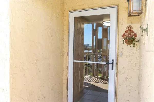 105 ISLAND WAY #142, Clearwater Beach, FL 33767