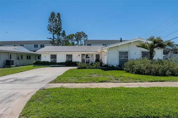14792 IMPERIAL POINT DR S, Largo, FL 33774