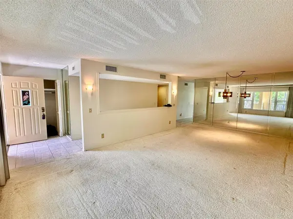2220 SPANISH DR #26, Clearwater, FL 33763