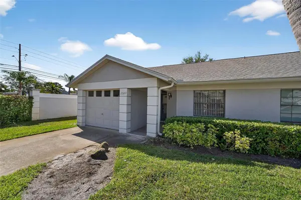 2369 BEVERLY DR, Dunedin, FL 34698