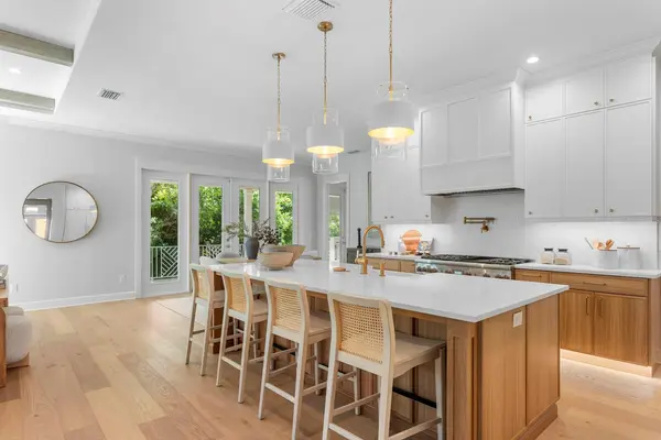 2312 S OCCIDENT ST, Tampa, FL 33629