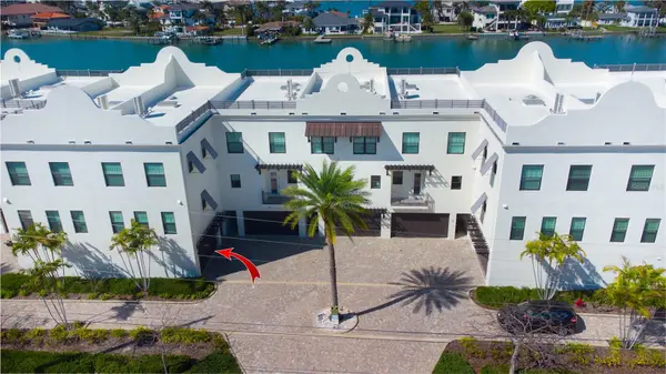 158 BRIGHTWATER DR #1, Clearwater Beach, FL 33767