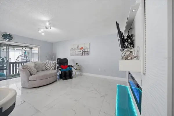 11566 7TH LN N #1208, St Petersburg, FL 33716