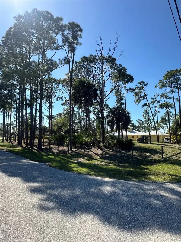 PINEWOOD ST, North Port, FL 34288