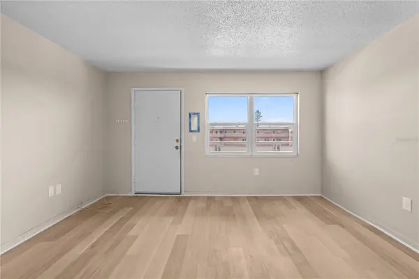 5603 80TH ST N #512, St Petersburg, FL 33709
