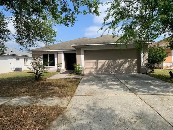 3136 PINE TOP DR, Valrico, FL 33594