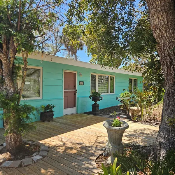528 RALPH ST, Siesta Key, FL 34242