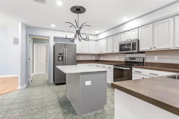 27012 SEA BREEZE WAY, Wesley Chapel, FL 33544