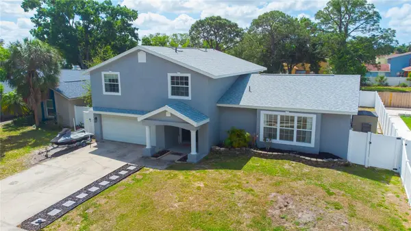 7018 OAKVIEW CIR, Tampa, FL 33634