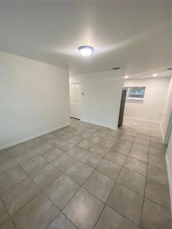 7020 BAYWOOD DR, Tampa, FL 33637