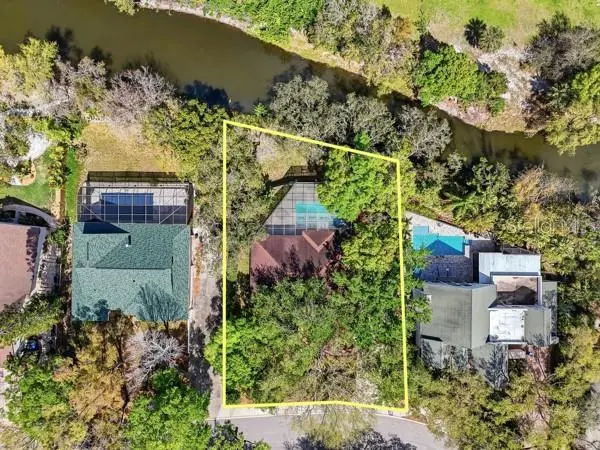 1212 WEYBRIDGE LN, Dunedin, FL 34698
