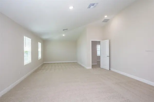 9936 ANNUNCIATION DR, Wesley Chapel, FL 33545