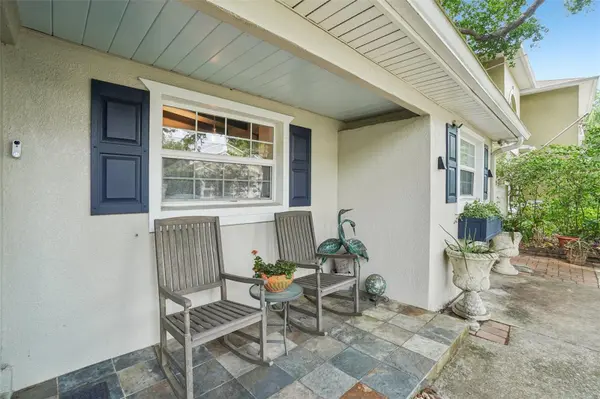 3218 W OAKELLAR AVE, Tampa, FL 33611
