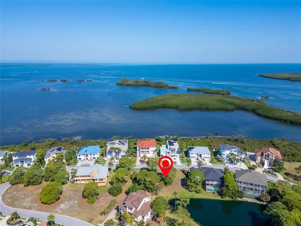HARBOUR WATCH CIR, Tarpon Springs, FL 34689