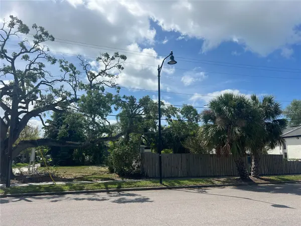 404 E DAVIS BLVD, Tampa, FL 33606