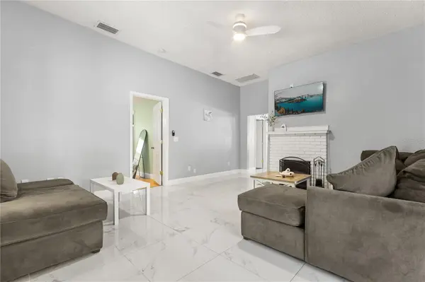 306 MARSHALL ST, Clearwater, FL 33755