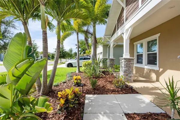 5830 SILVER SUN DR, Apollo Beach, FL 33572