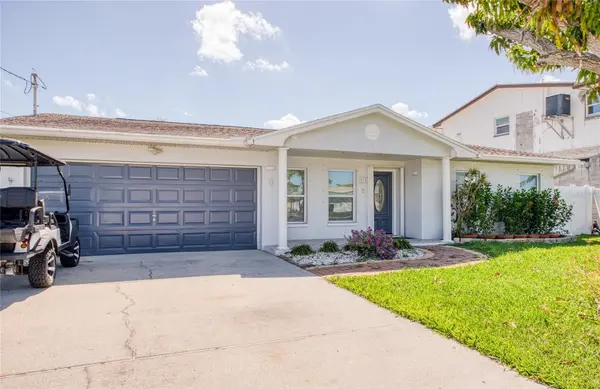 551 CRYSTAL DR, Madeira Beach, FL 33708