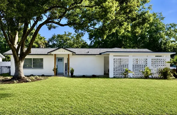 6128 E 111TH AVE, Temple Terrace, FL 33617