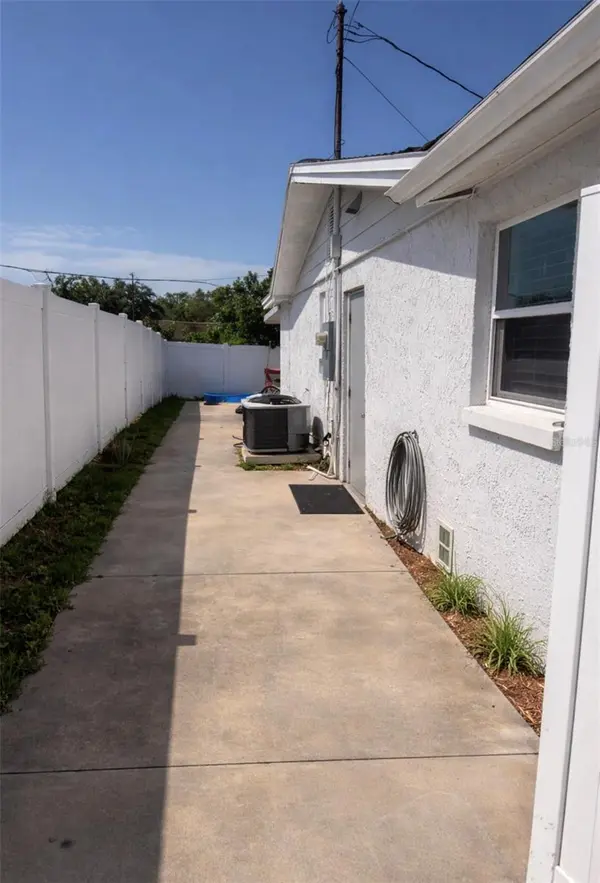 5338 TROUBLE CREEK RD, New Port Richey, FL 34652