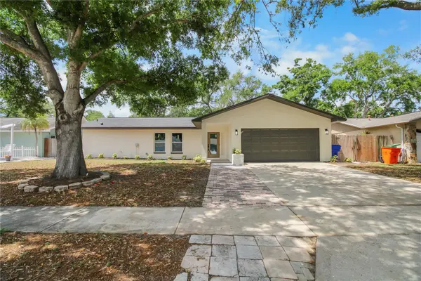 11492 93RD ST, Largo, FL 33773