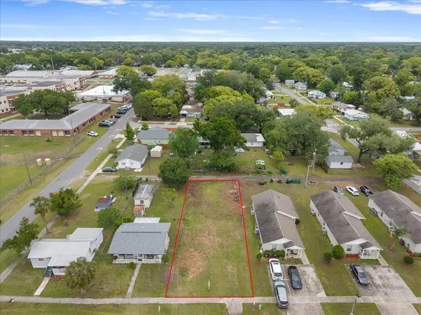 5540 8TH ST, Zephyrhills, FL 33542