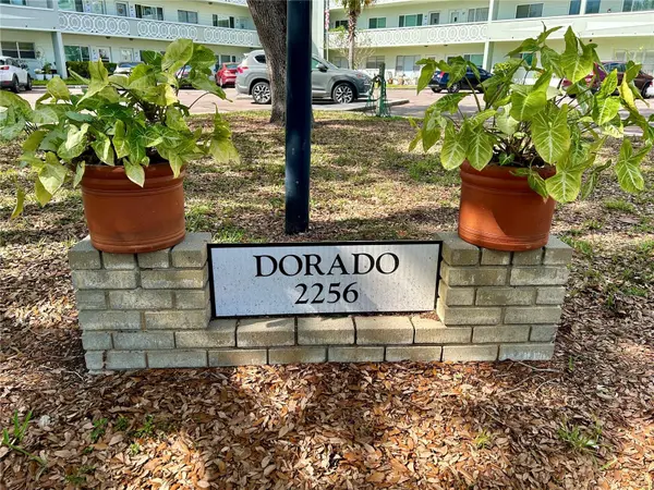 2256 PHILIPPINE DR #42, Clearwater, FL 33763