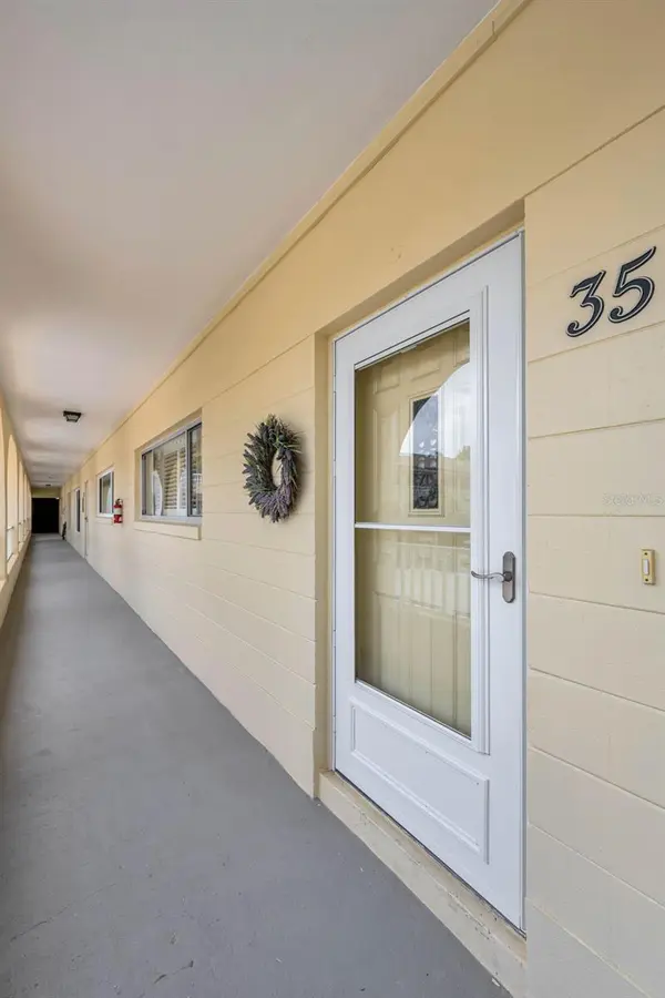 2223 PHILIPPINE DR #35, Clearwater, FL 33763