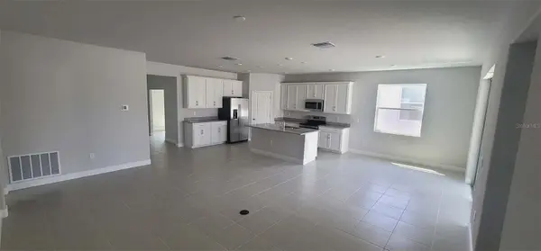 9273 HIGHLAND HILLS DR, Hudson, FL 34667