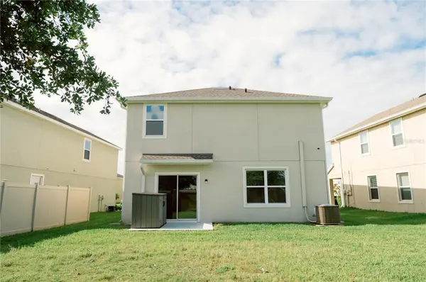 7426 TUSCAN BAY CIR, Wesley Chapel, FL 33545