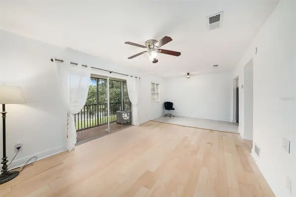 13725 JUNIPER BLOSSOM DR #201, Tampa, FL 33618